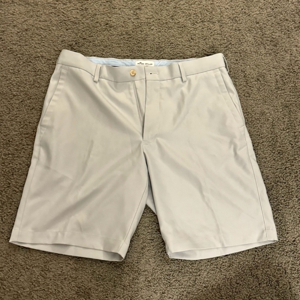Men's Stone Light Khaki Shorts